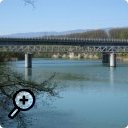 photo : Passerelle et Pont de Chèvres