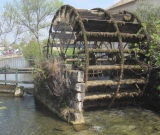  <p>Roue de moulin à l'Isle-sur-la-Sorgue (Vaucluse)</p>